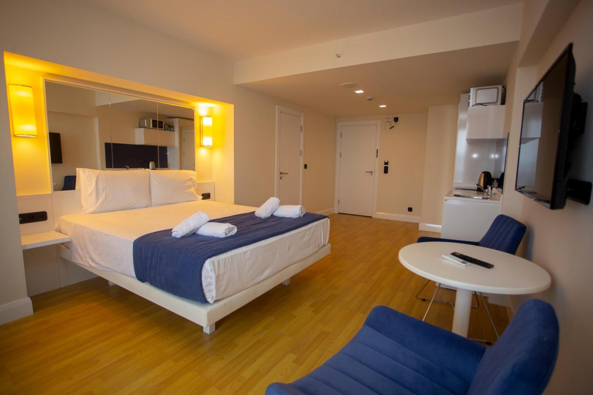 Luxsor & Gorgeous Sea Vlews Batumi Exterior foto