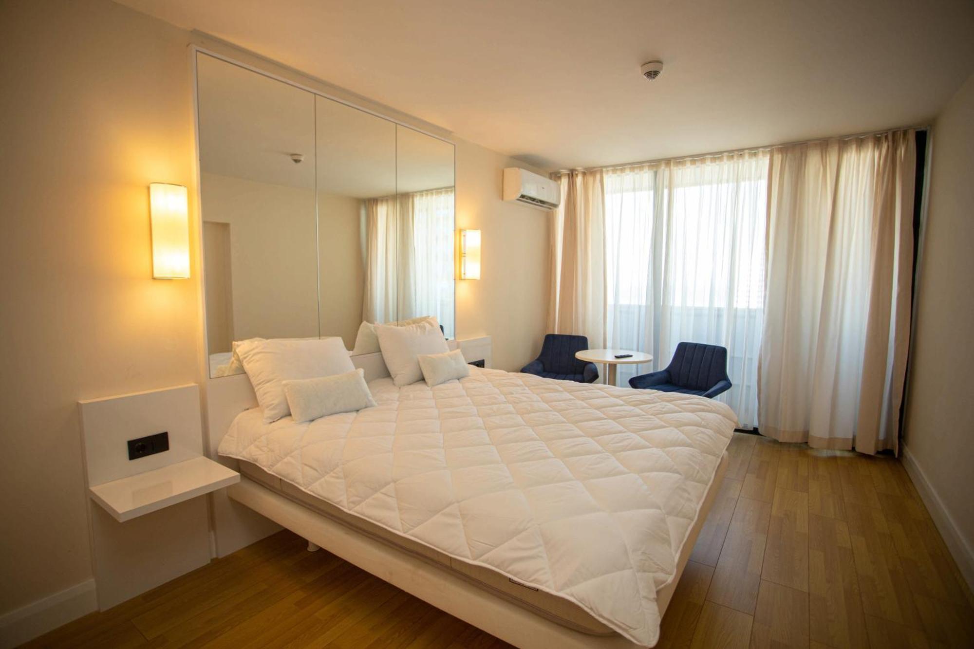 Luxsor & Gorgeous Sea Vlews Batumi Exterior foto